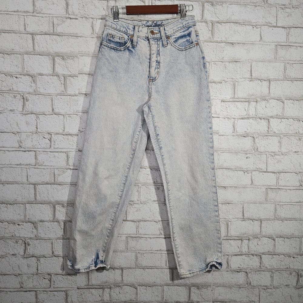 Universal Thread‎ vintage straight jeans